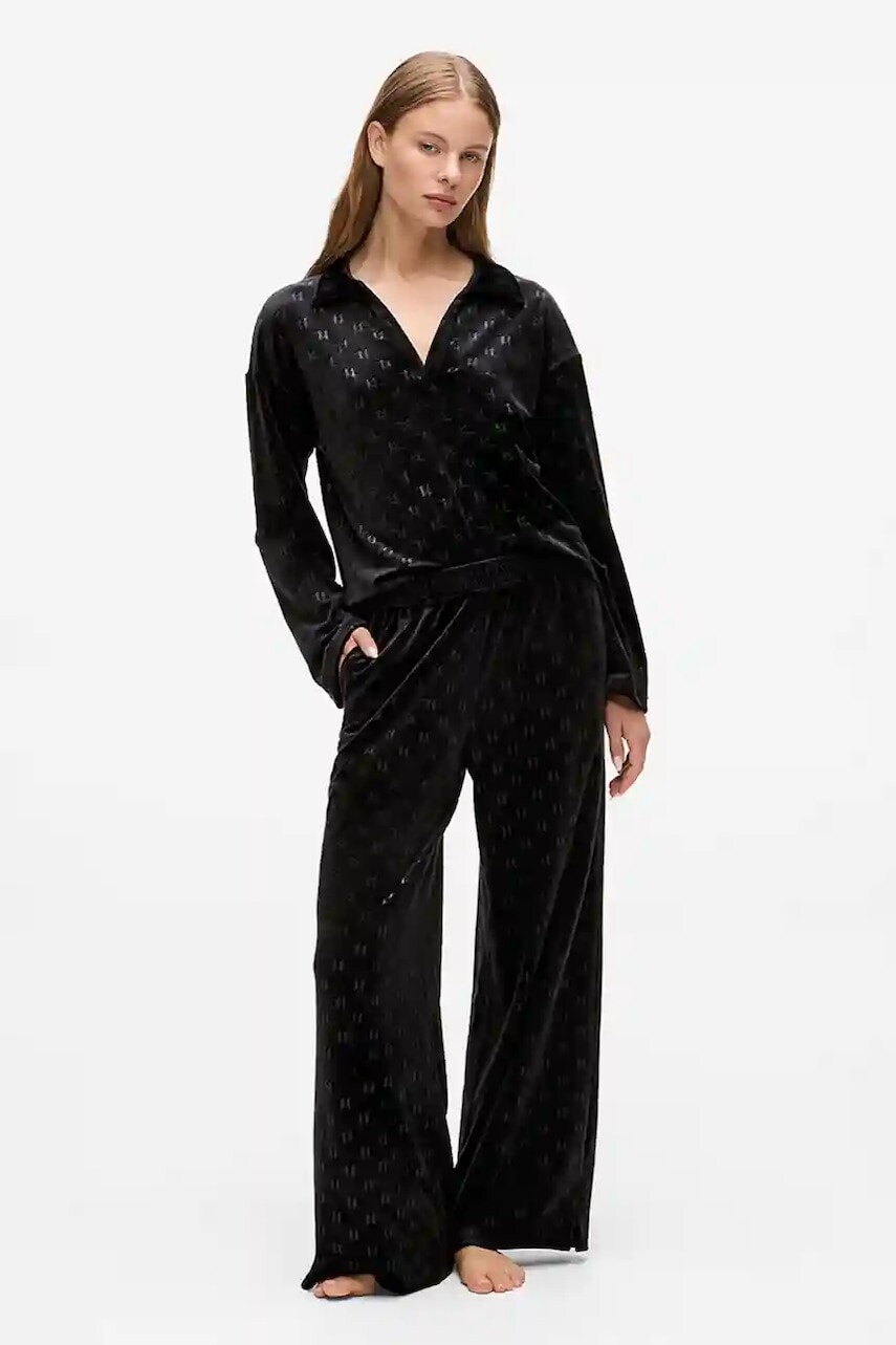 Bavlnené tepláky Karl Lagerfeld čierna farba, jednofarebná, A4W44008