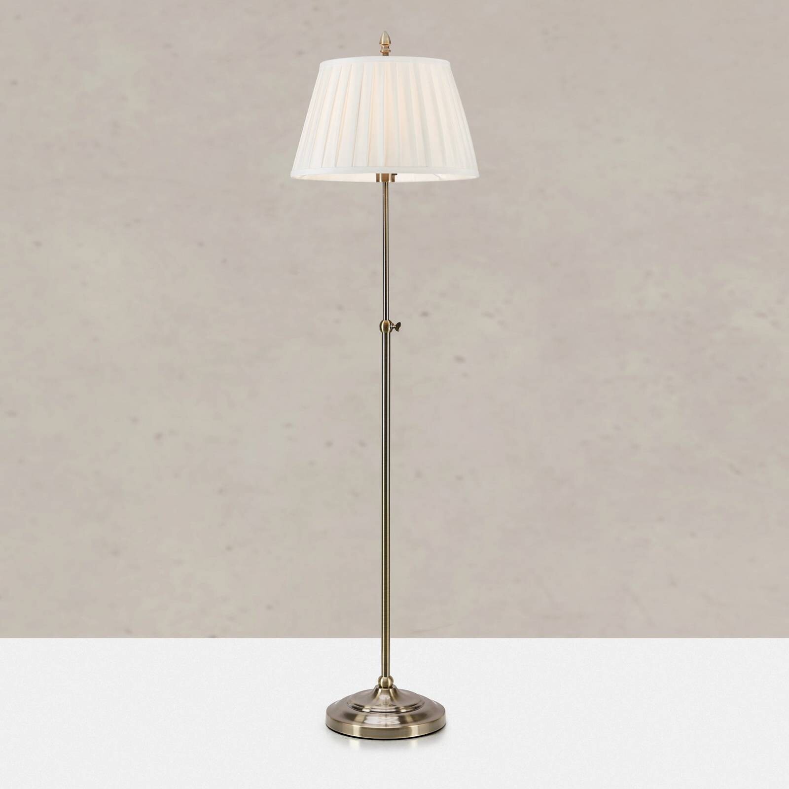 Stojacia lampa Oxford, mosadzná farba, výška 155 cm, kov/textil