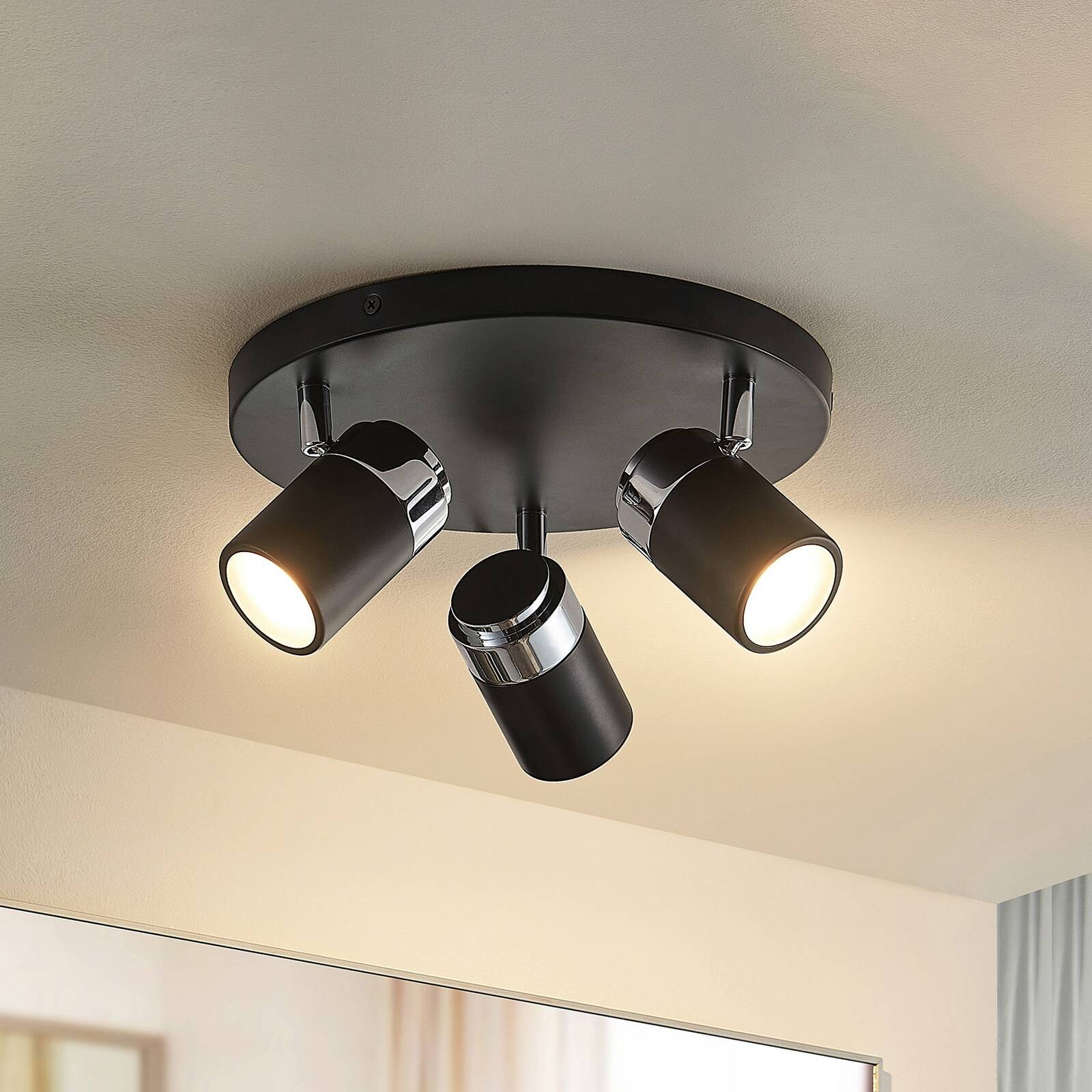 Lindby Esami stropné svietidlo, 3-pl. okrúhle