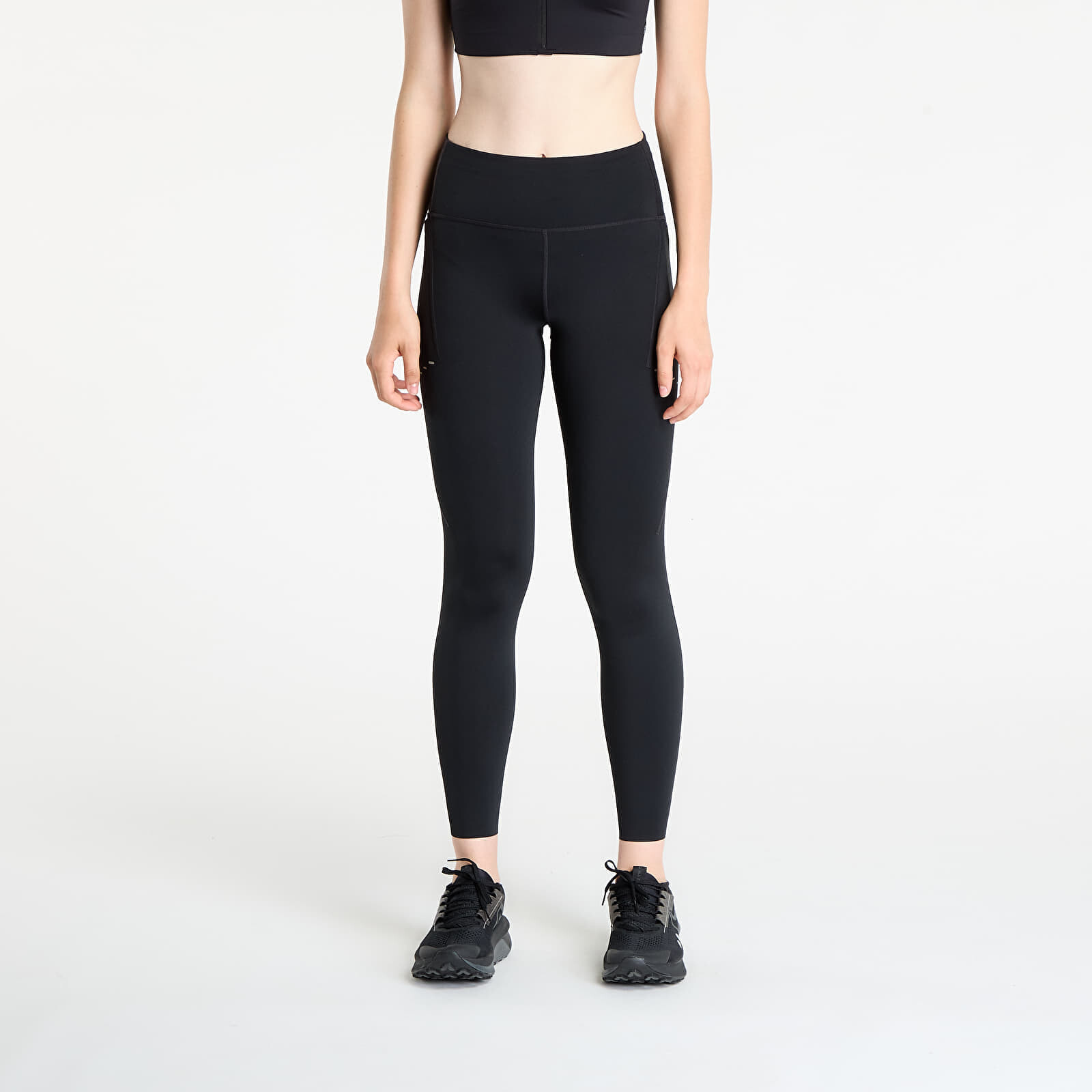 Legíny Nike Swift Women's High-Waisted 7/8 Running Leggings with Pockets Black/ Reflective Silver L