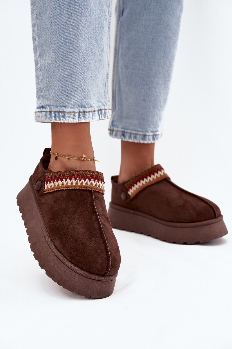 Boto Dámske nízke snehule s pohyblivým pásikom a výšivkou na platforme čokoládové Lyrisse