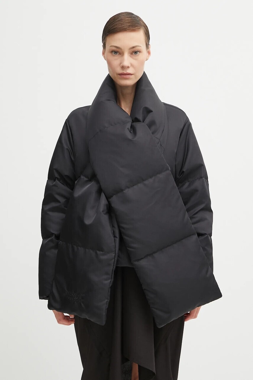 Páperová bunda MM6 Maison Margiela čierna farba, zimná, oversize, S52AM0332.M35257.900