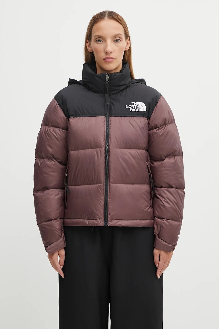 Páperová bunda The North Face 1996 Retro Nuptse hnedá farba, zimná, NF0A3XEOCAI1