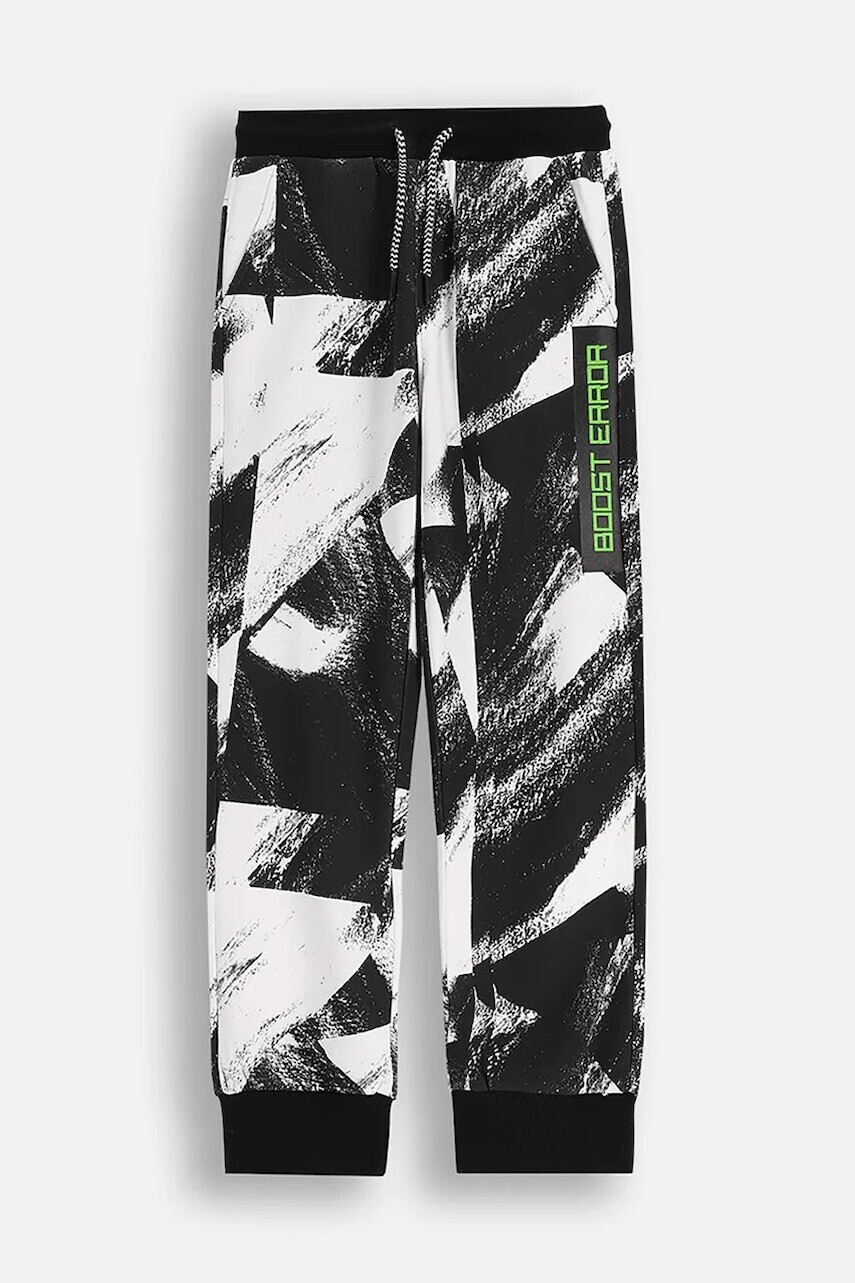 Detské tepláky Coccodrillo čierna farba, vzorované, X-RAY VISION BOY JUNIOR