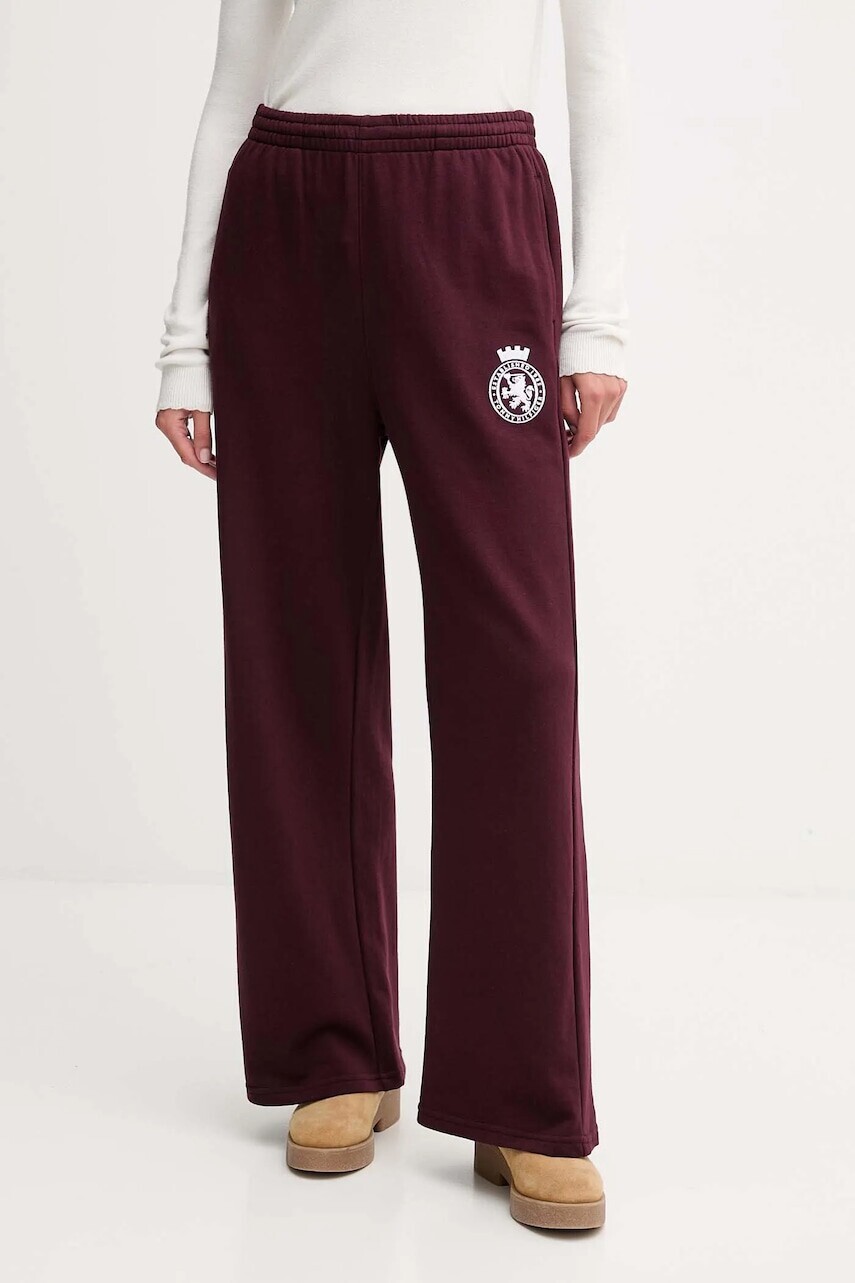 Tepláky Tommy Hilfiger fialová farba, s nášivkou, UW0UW06081