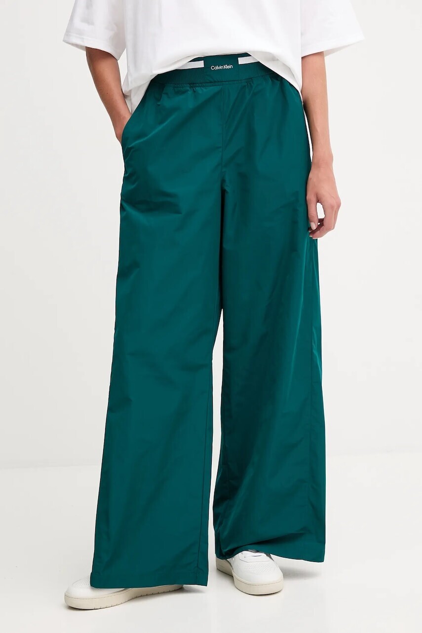Nohavice Calvin Klein Jeans zelená farba, široké, vysoký pás, LV044D609G
