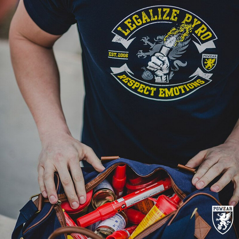 Triko PGwear Legalize Pyro - modré, S