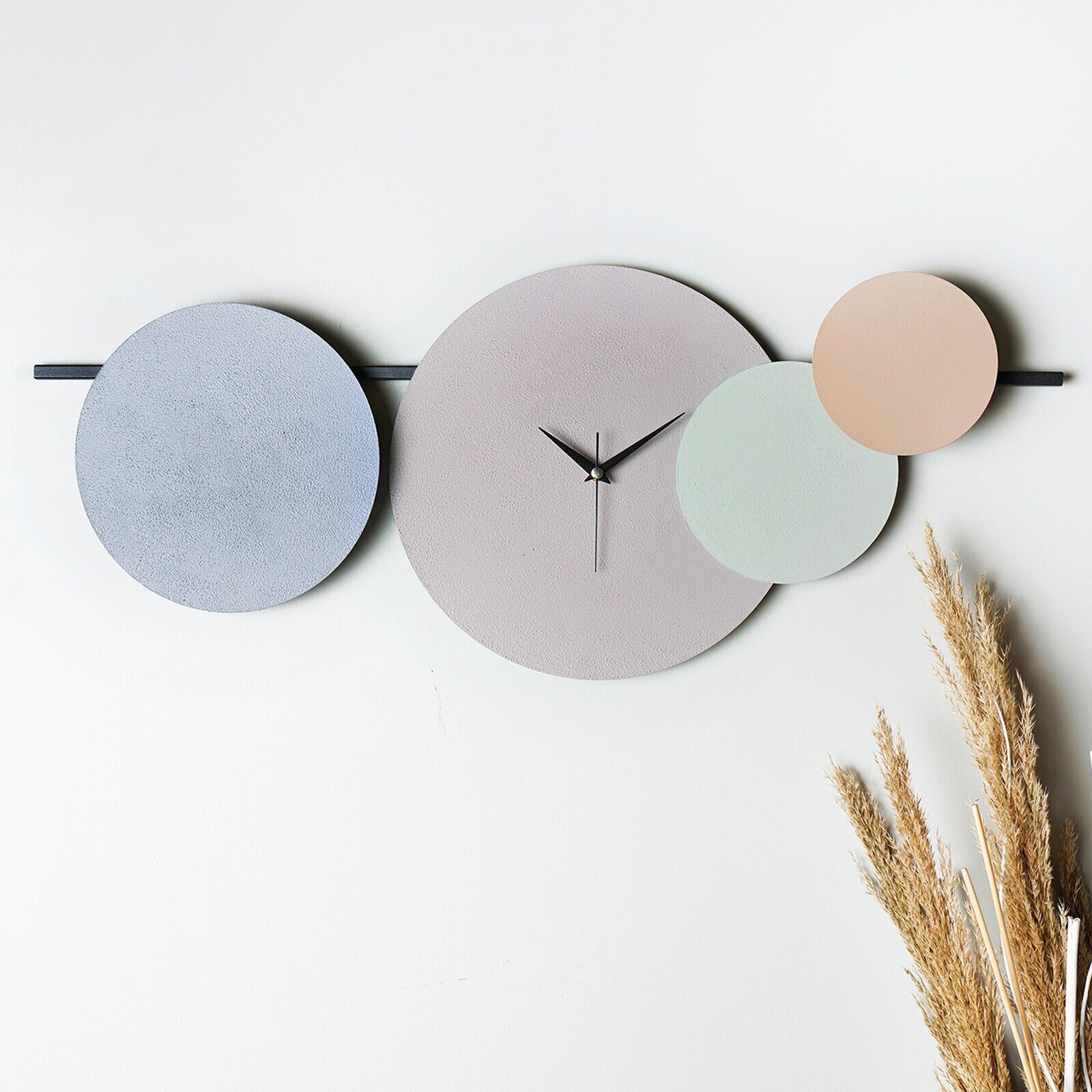 Dekorativní nástěnné kovové hodiny Maxico vícebarevné