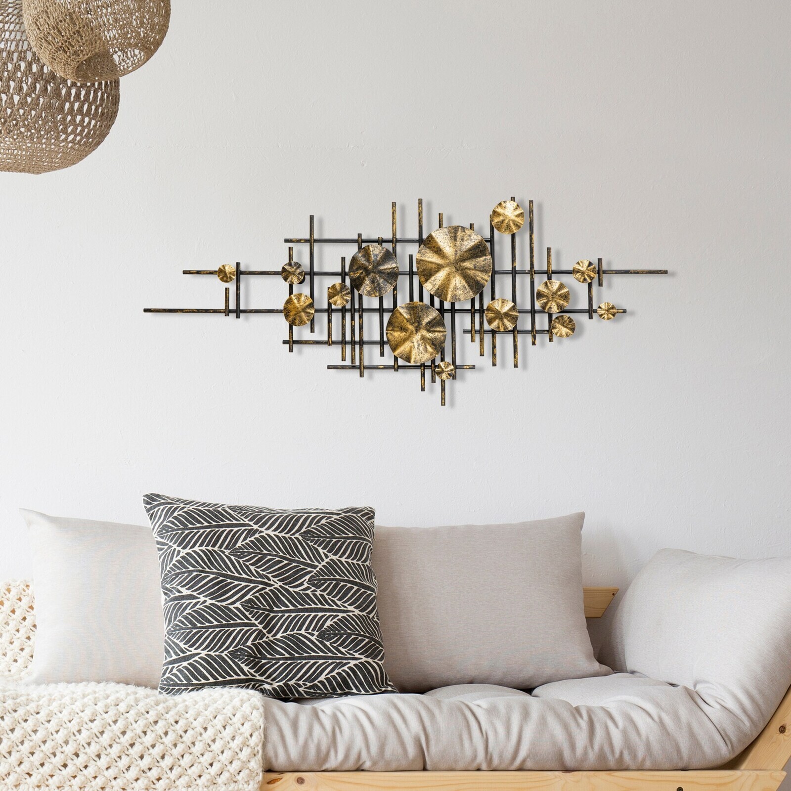 Nástěnná kovová dekorace Mihrimah vícebarevná