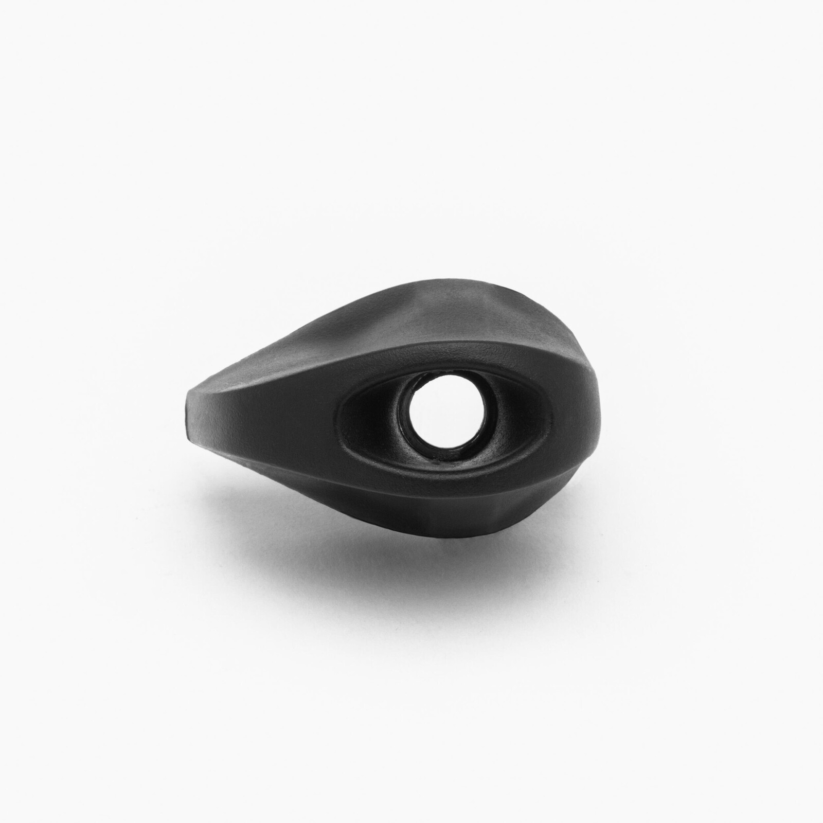 Krídlové matice na obruč basketbalového koša B900 Box