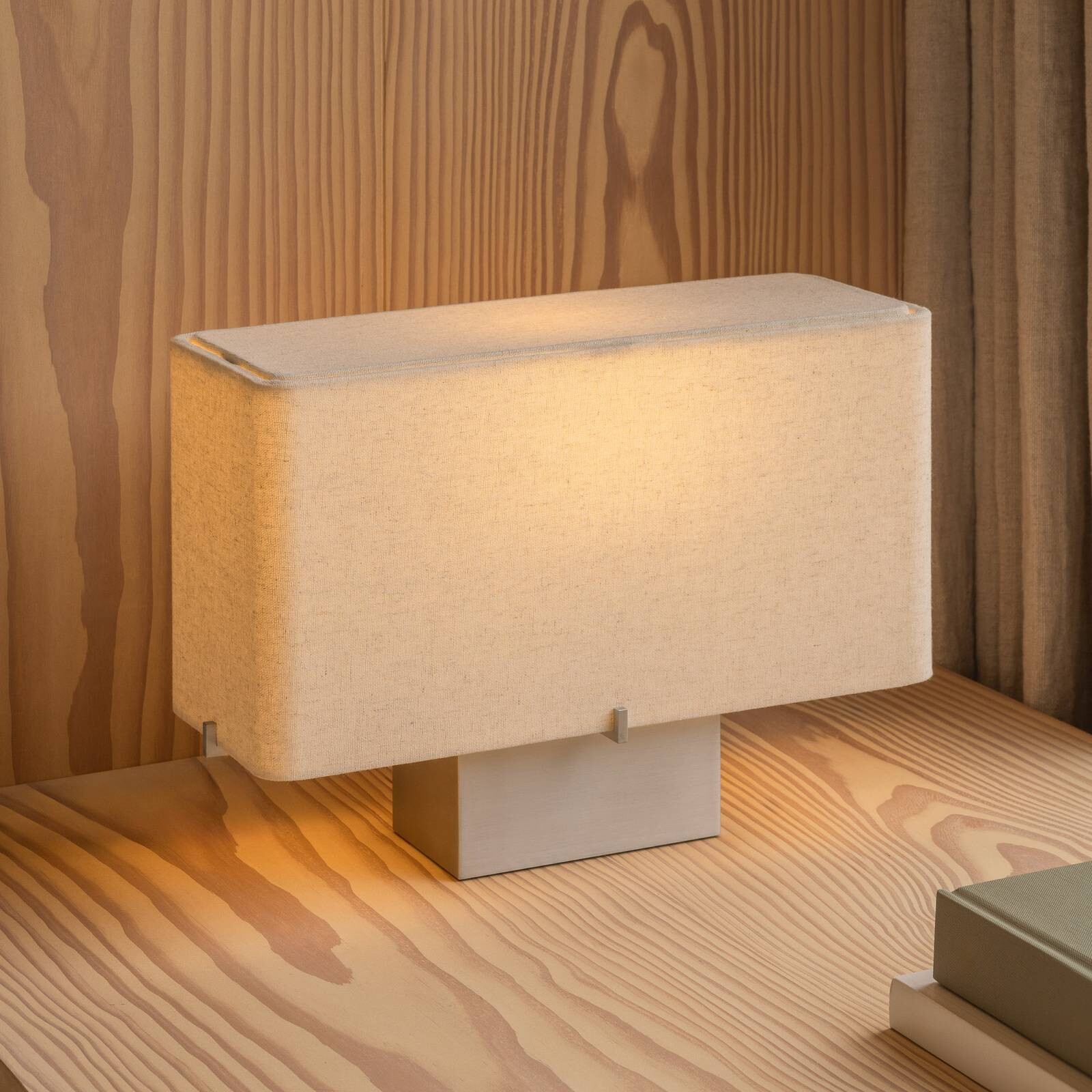 Stolová lampa Audo Nonna hliníková/piesková farba výška 24 cm kov/textil