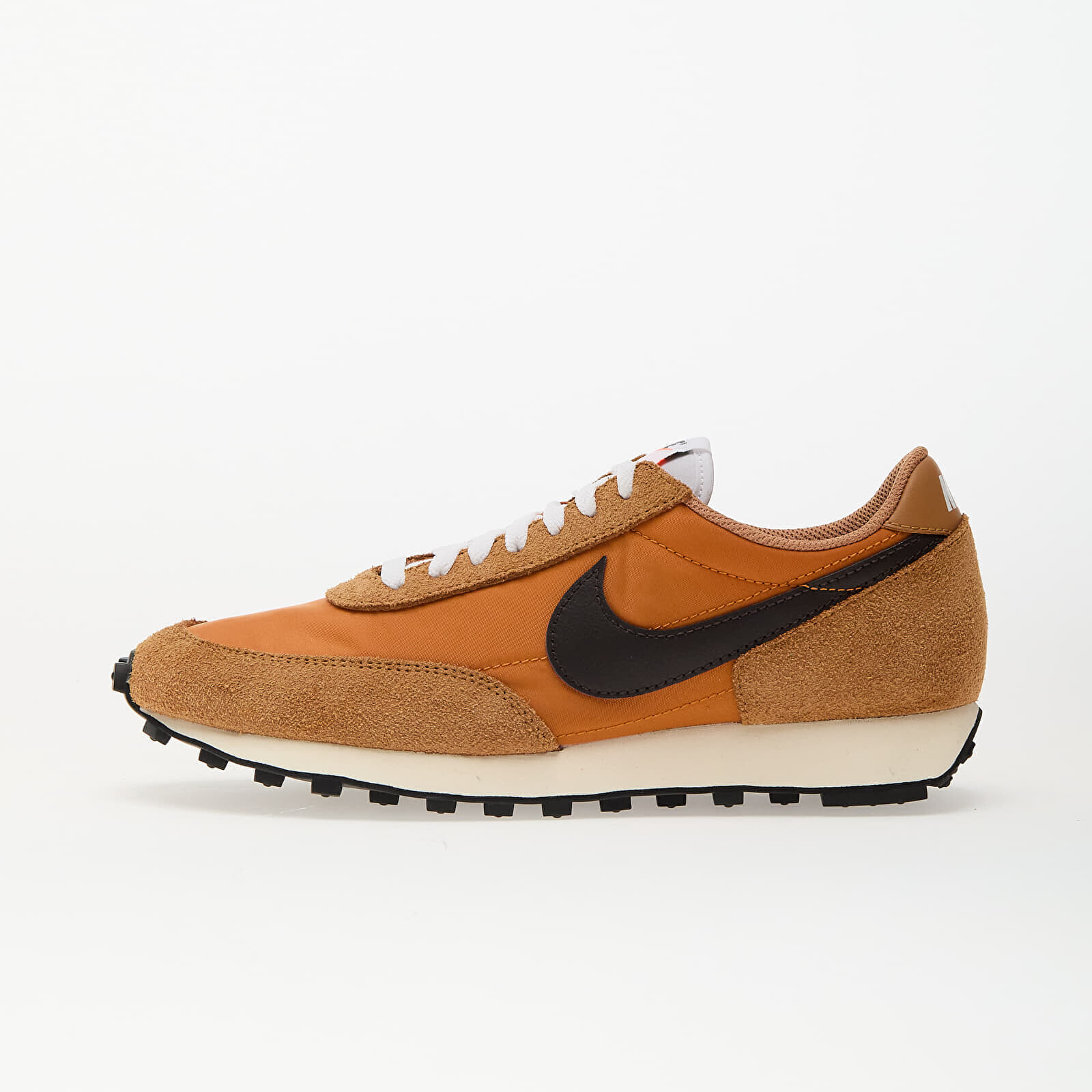 Tenisky Nike Daybreak Sp Flax/ Velvet Brown-Monarch-White EUR 42.5