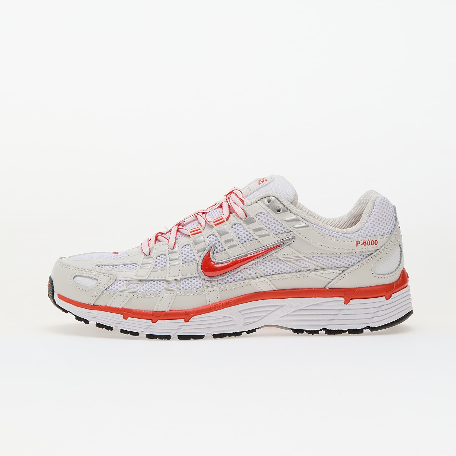 Tenisky Nike W P-6000 White/ Picante Red-Platinum Tint-Black EUR 42.5