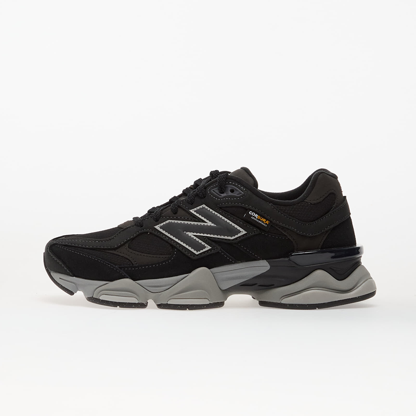 Tenisky New Balance 9060 Black EUR 37