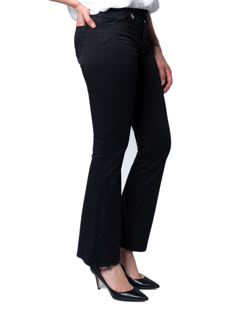 Čierne zvonové rifle