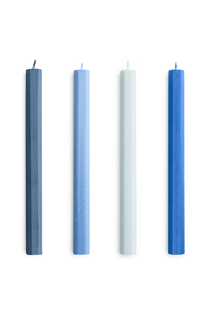Sada sviečok HAY Hexagon Candle 2,2 x 24 cm 4-pak modrá farba