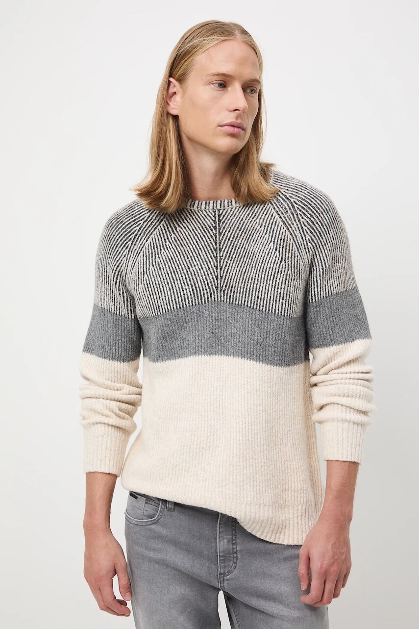 Sveter Medicine viac farieb, teplé