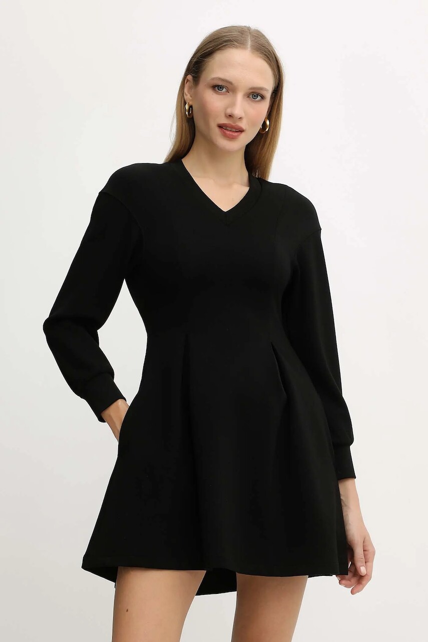 Šaty Armani Exchange čierna farba, mini, áčkový strih, XW001288 AF16111