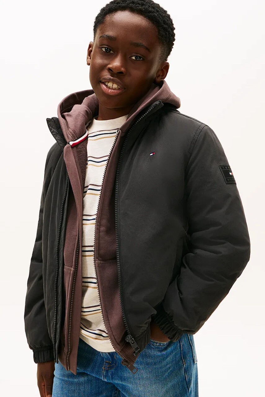 Detská bunda Tommy Hilfiger čierna farba, KB0KB09852