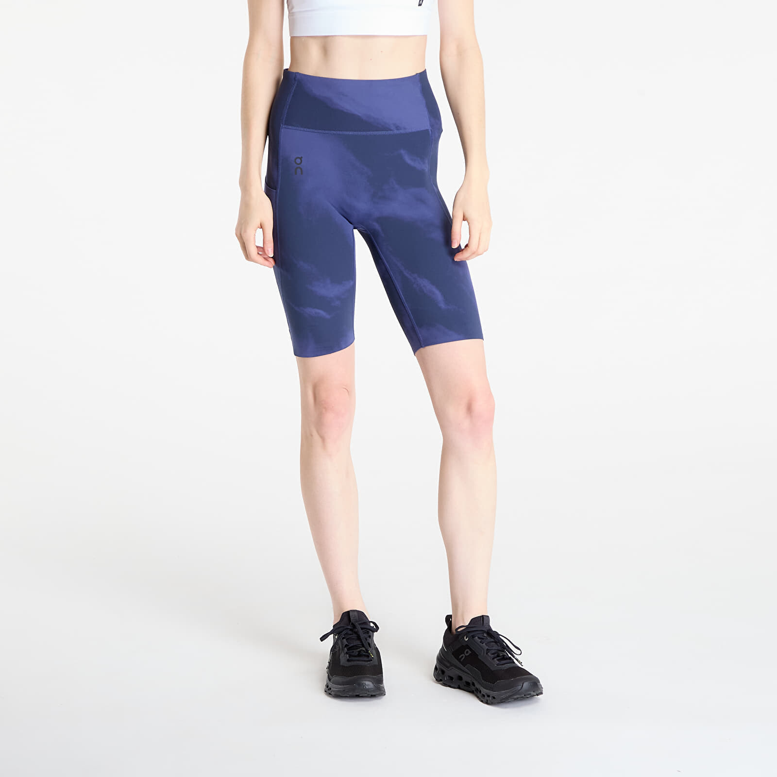 Šortky On Studio Tights Short Blue XS
