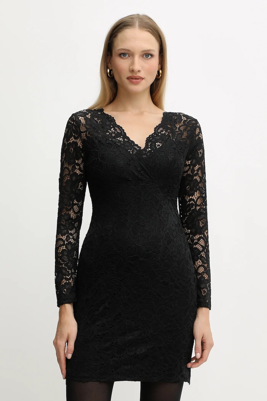 Šaty Morgan čierna farba, mini, áčkový strih, RENEE