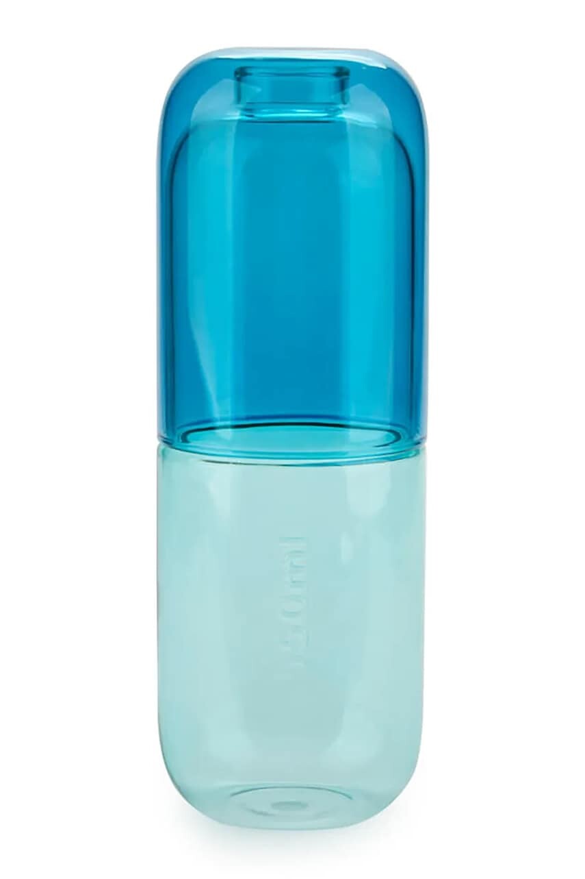 Fľaša a pohár na vodu Balvi Water Pill 550 ml modrá farba