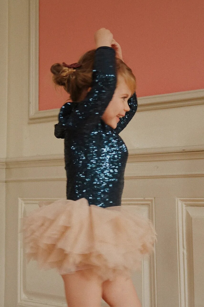 Dievčenské šaty Konges Sløjd BALLERINA GLITTER DRESS tmavomodrá farba, mini, priliehavé, KS104208