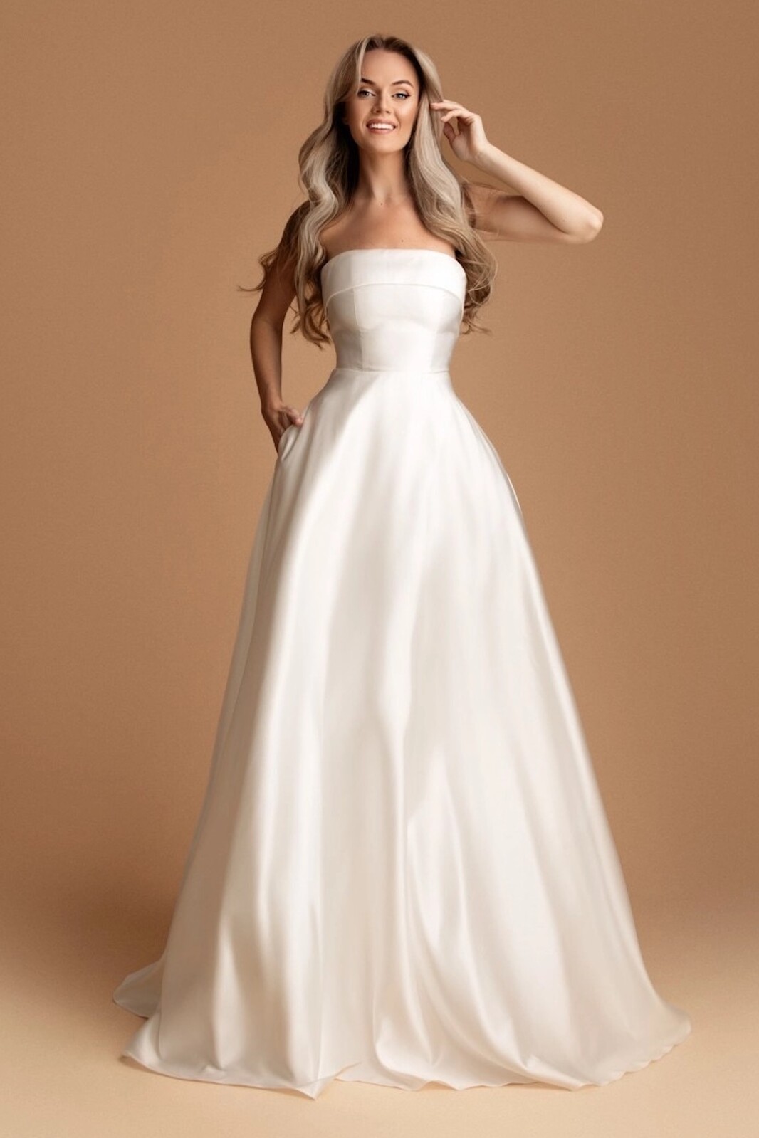 Eva & Lola Biele spoločenské šaty Veľkosť: S