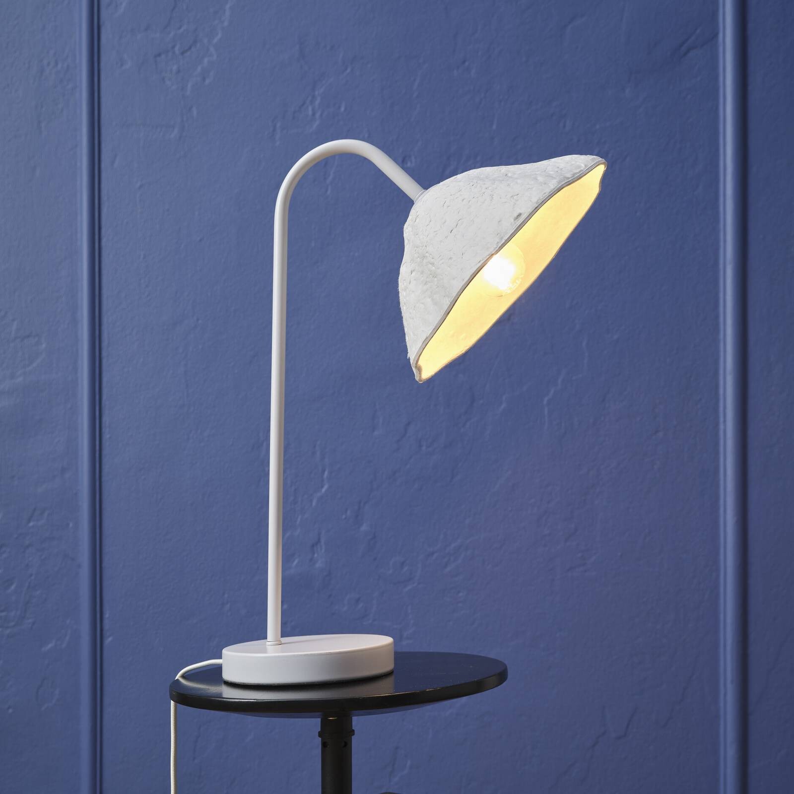 Stolová lampa OSRAM Decor Lotus Leaf, 1-pl., biela, papier, E14