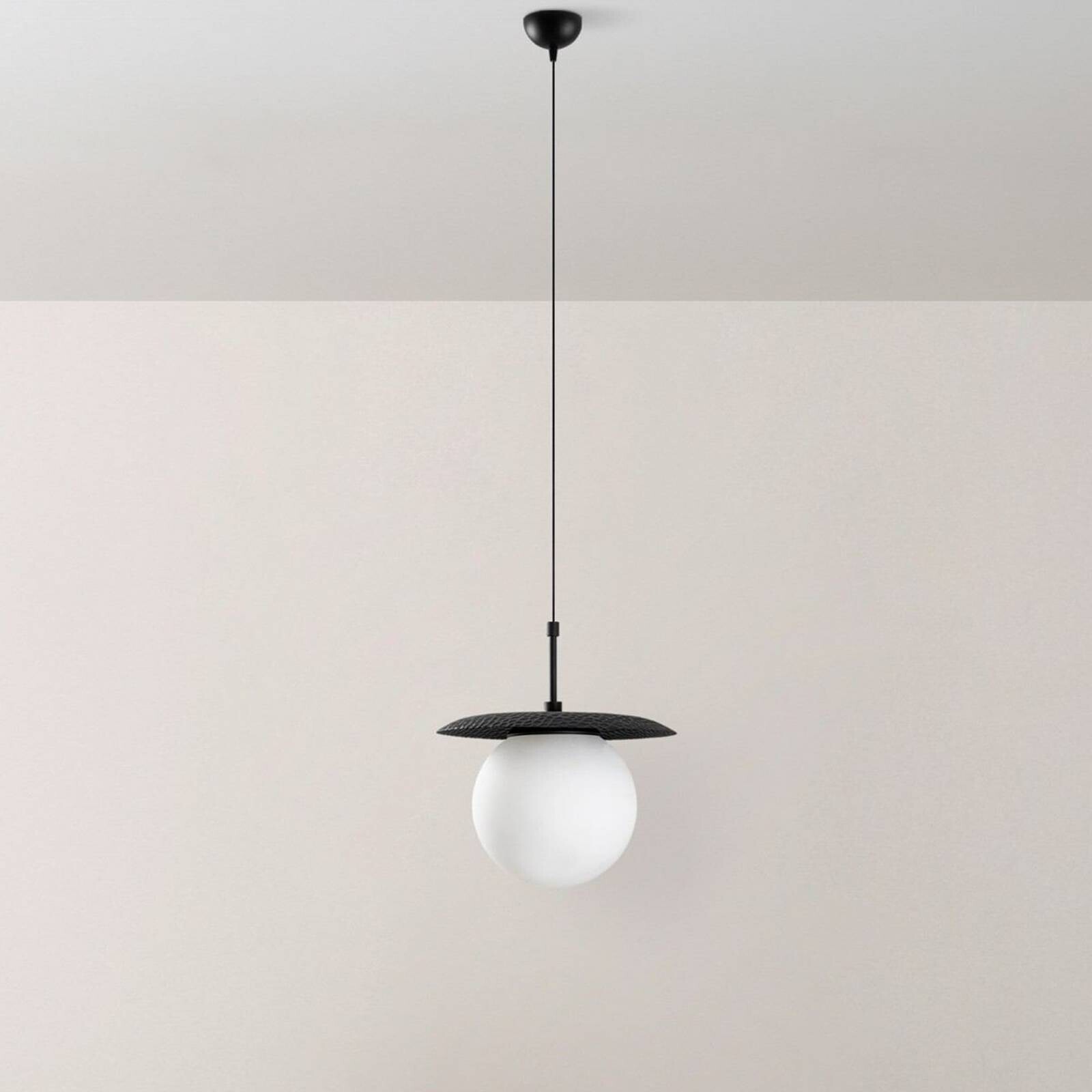 Závesné svietidlo Anemon, čierne, sklo, Ø 30 cm, E27