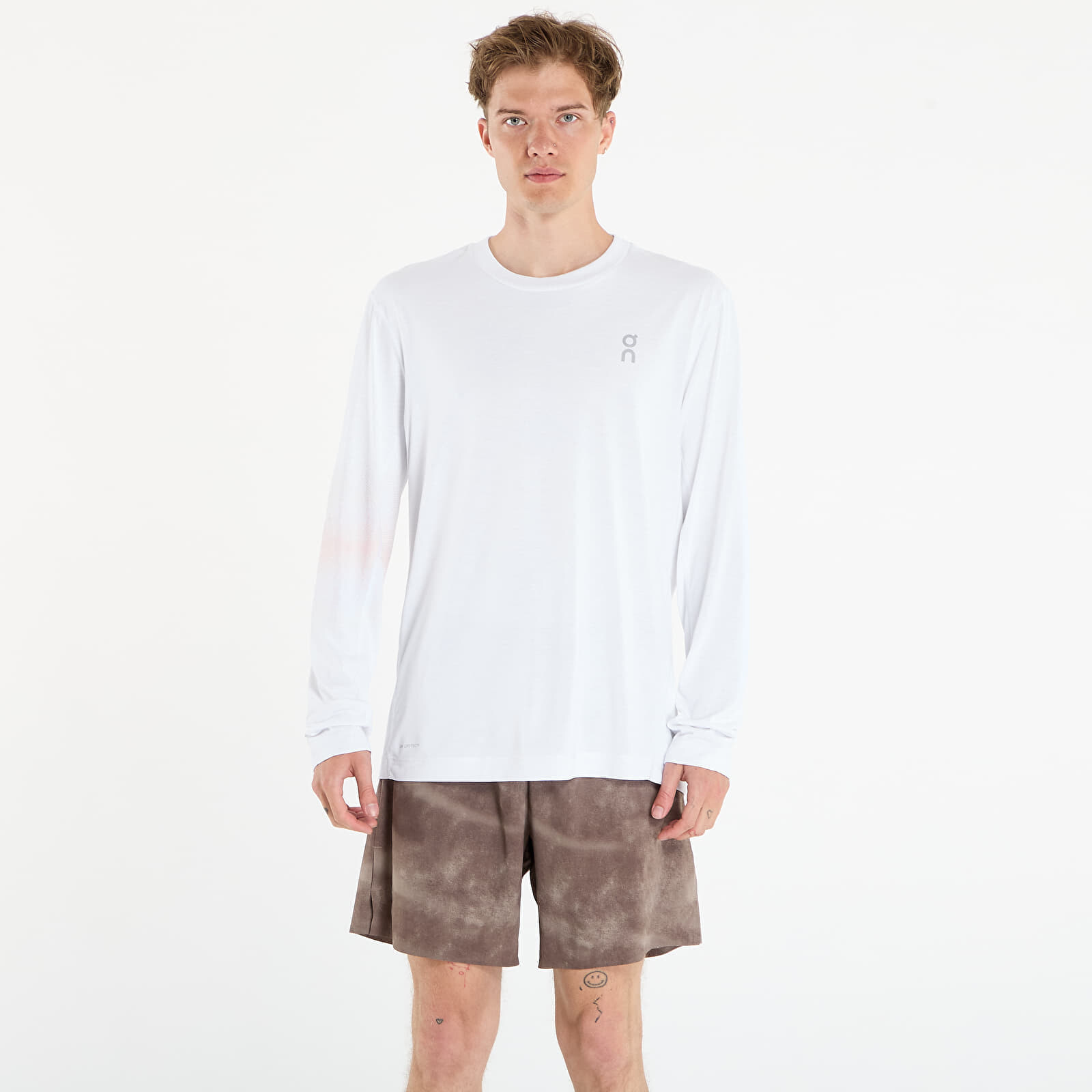 Tričko On Train Long-T Graphic White M