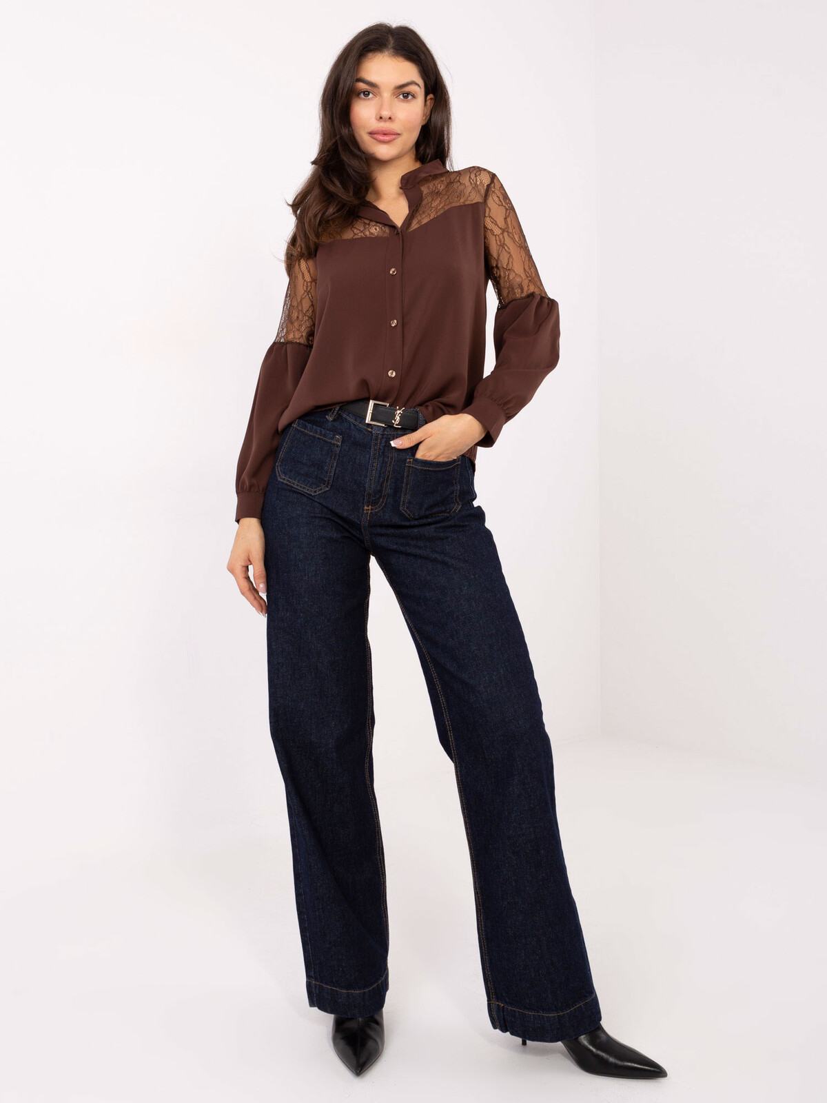 Hnedá blúzka s čipkou