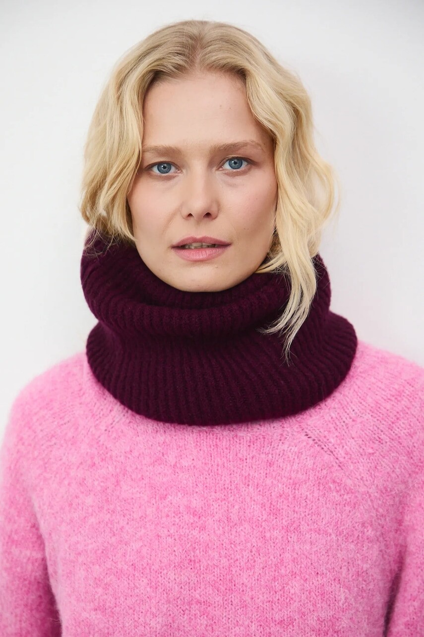 Šál komín Medicine bordová farba, jednofarebná