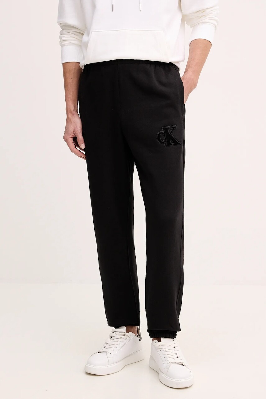 Tepláky Calvin Klein Jeans čierna farba, jednofarebné, LV04RD252G