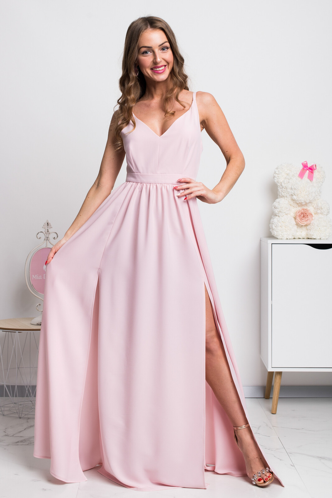 Parisse Svetloružové dlhé spoločenské šaty s rozparkami Veľkosť: XL