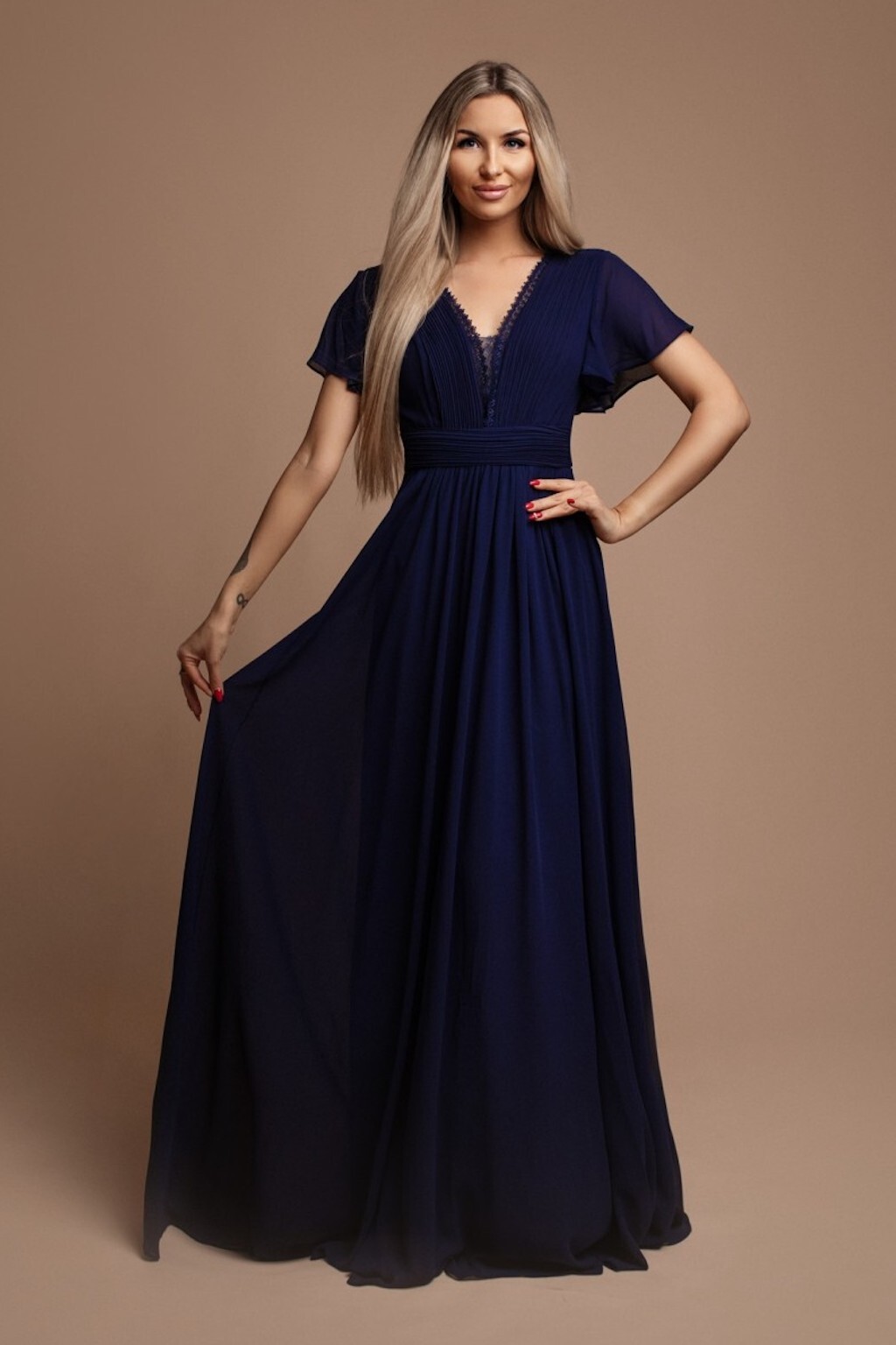 Eva & Lola Tmavomodré spoločenské šifónové šaty Veľkosť: S