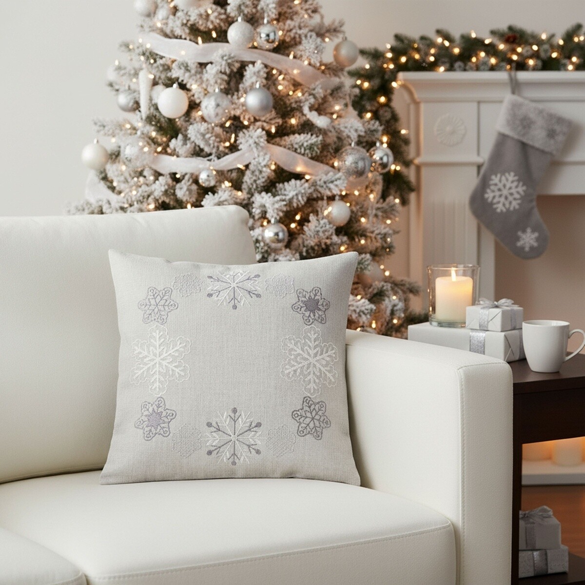 Obliečka na vankúš, Čarovné vločky, sivá, 40 x 40 cm