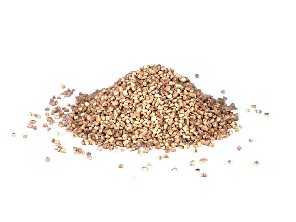 Foxigy Orechové škrupiny na pieskovanie 1,7 - 2,4 mm, 25kg