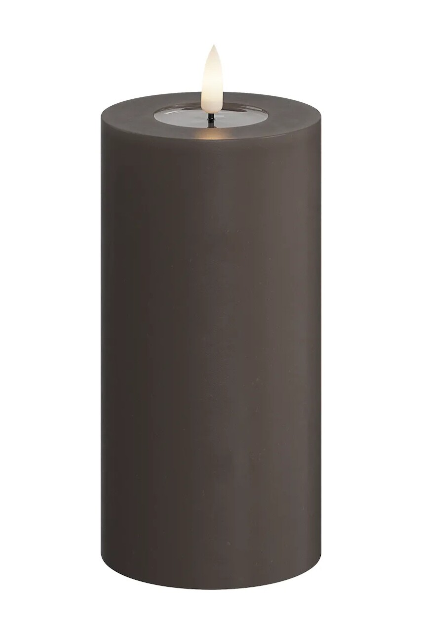 Led sviečka Deluxe Homeart Mokka Bloklys 7,5 x 15 cm hnedá farba