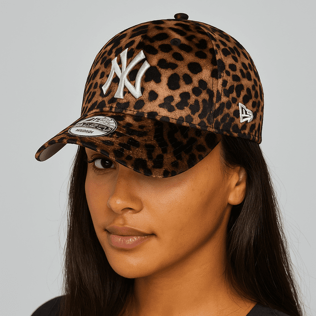 Dámska Šiltovka New Era 9Forty Womens MLB Leo Velour NY Yankees - UNI