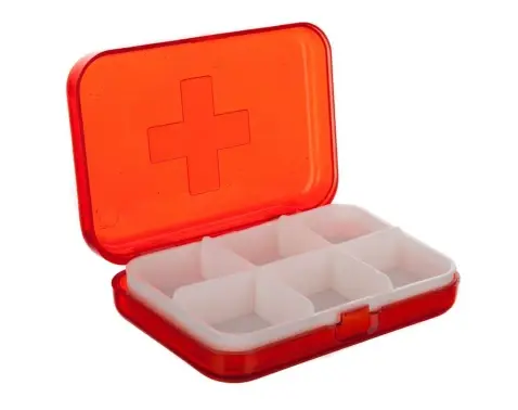 Organizér na lieky červený%