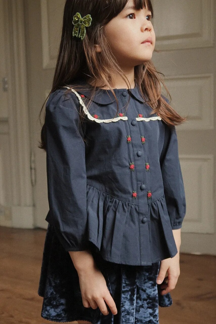 Detská bavlnená košeľa Konges Sløjd EMMY SHIRT GOTS tmavomodrá farba, KS104294