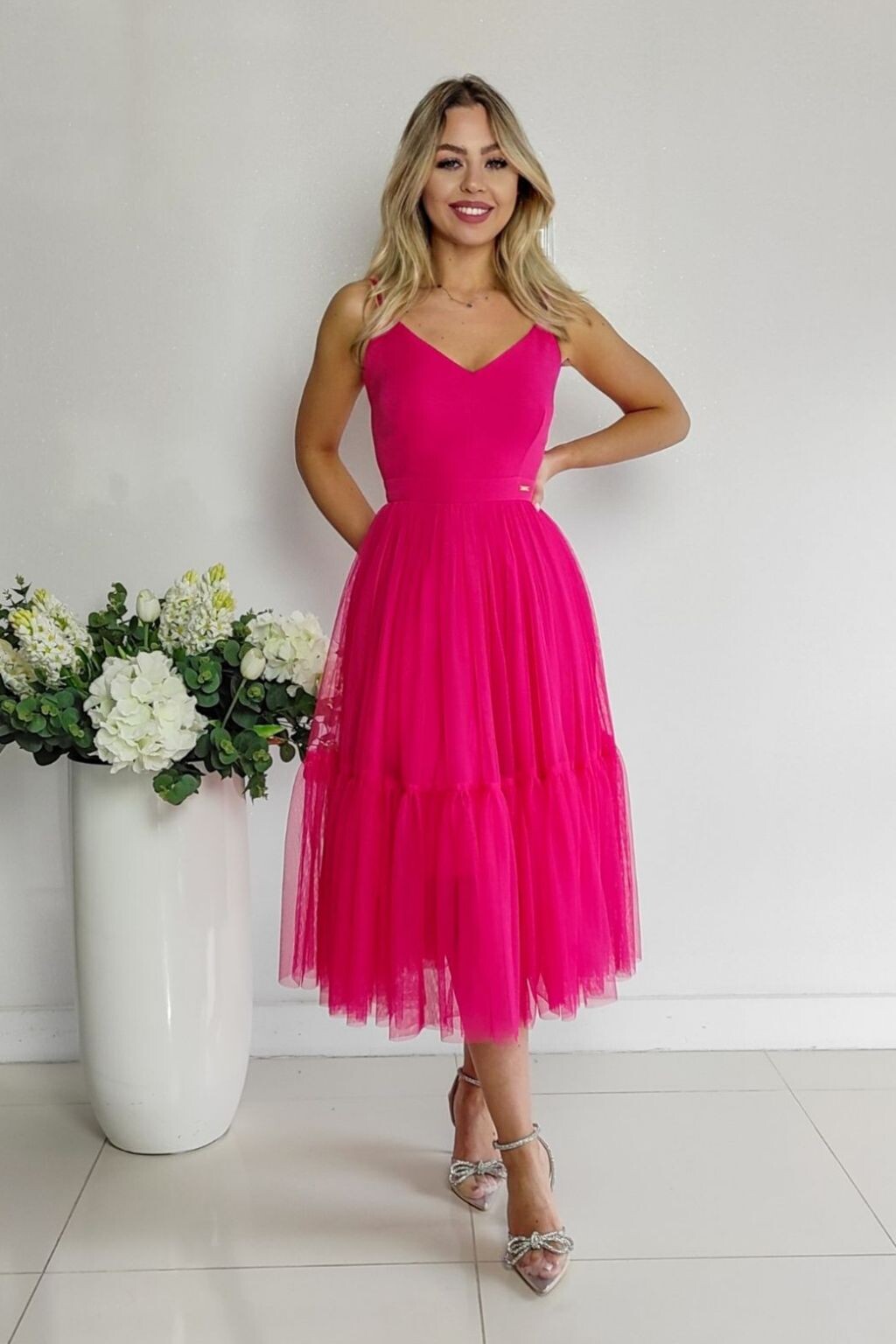 Parisse Cyklámenové midi šaty s tylovou sukňou Veľkosť: XS