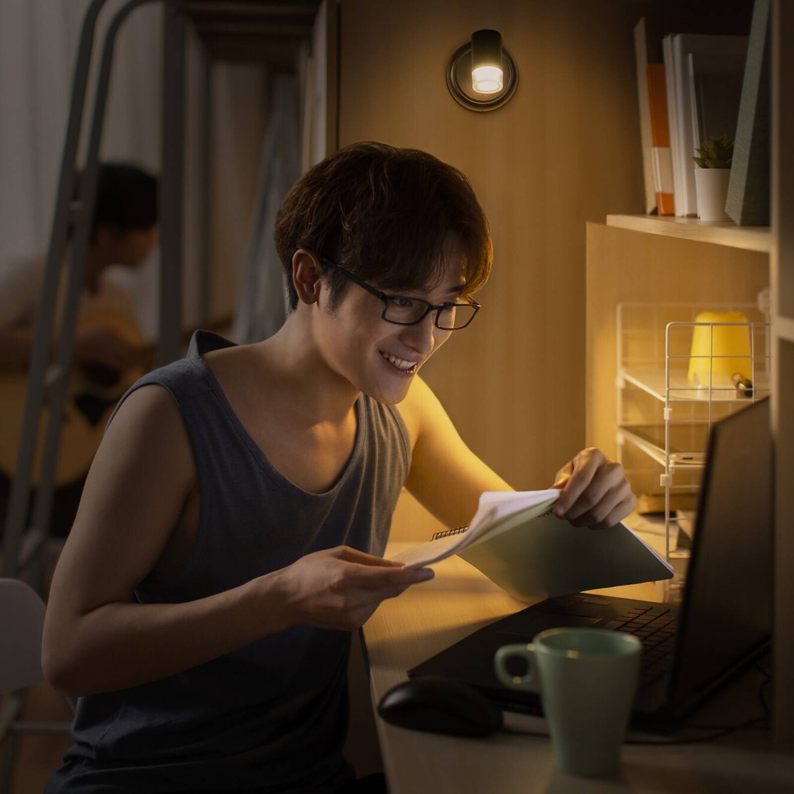 OSRAM LED akumulátorové nástenné svetlo NIGHTLUX CYLINDER, čierna touchdim