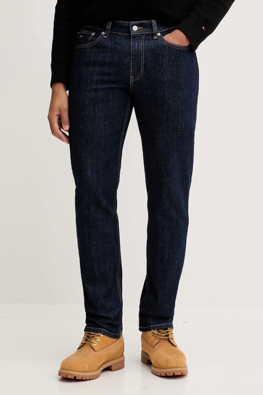 Rifle Tommy Jeans tmavomodrá farba, DM0DM22187