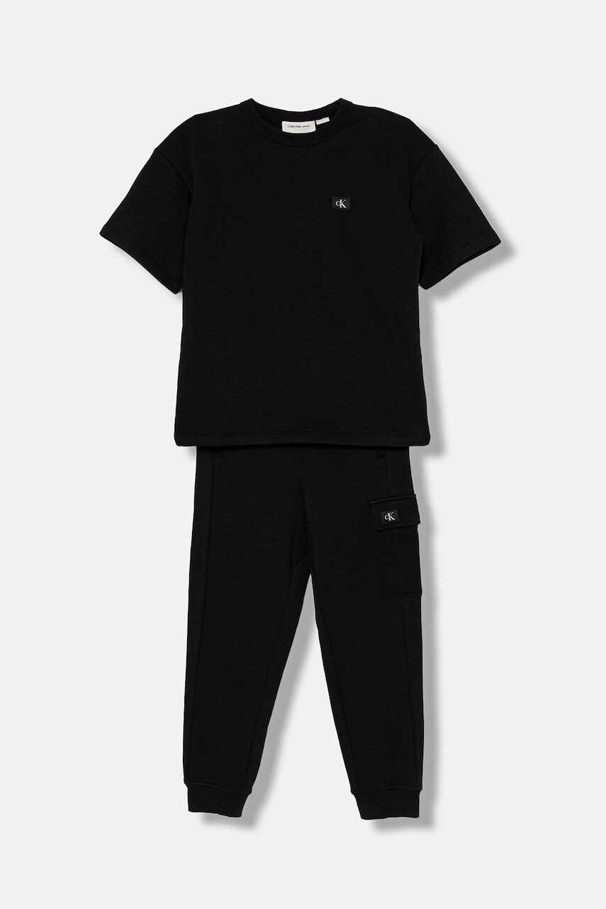 Detská bavlnená súprava Calvin Klein Jeans čierna farba, IB0IB02636