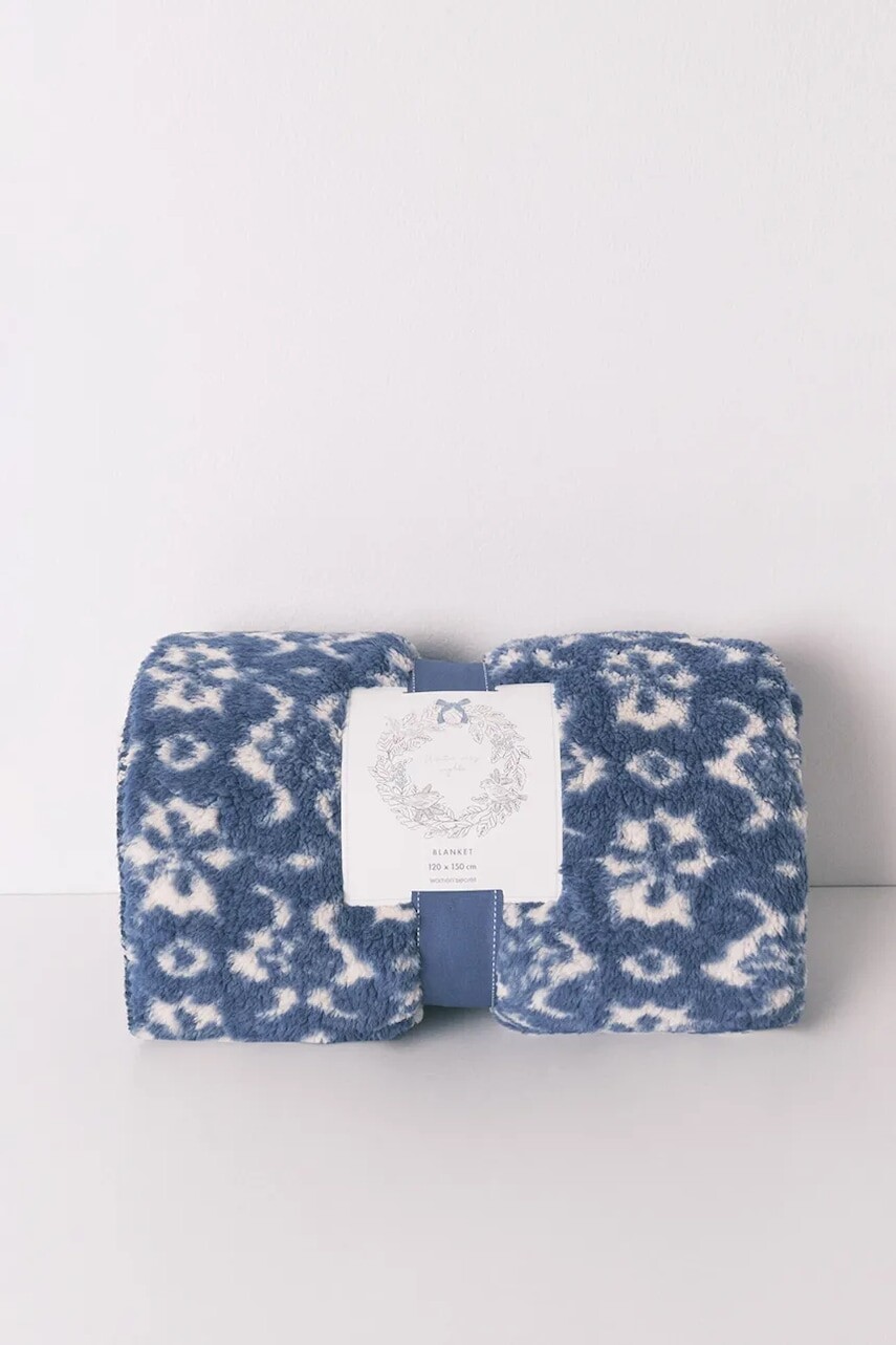 Deka women'secret 150 x 120 cm modrá farba, 1372565