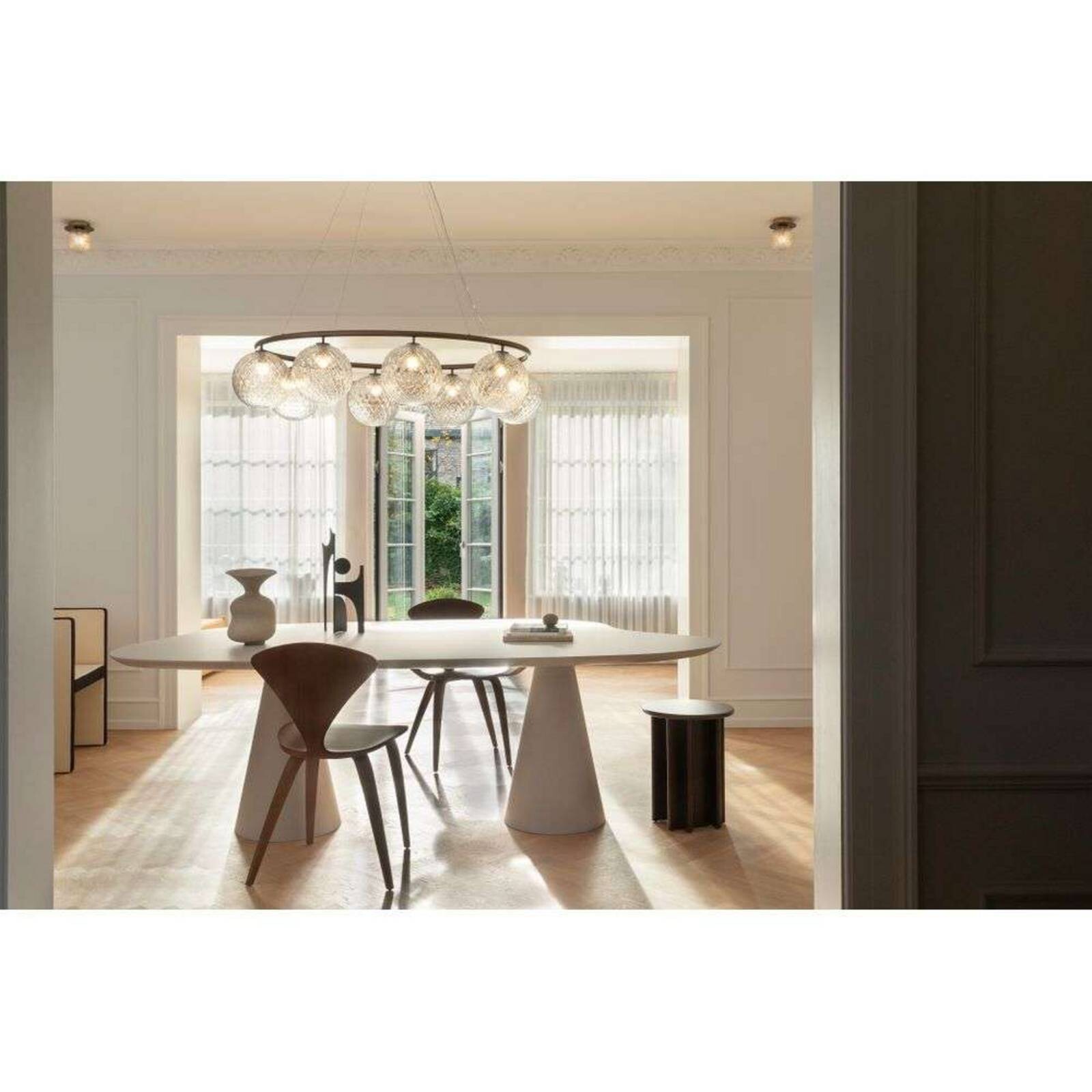 Nuura nástenné svetlo Liila 1, Ø 14 cm, IP44, bronzová/číra