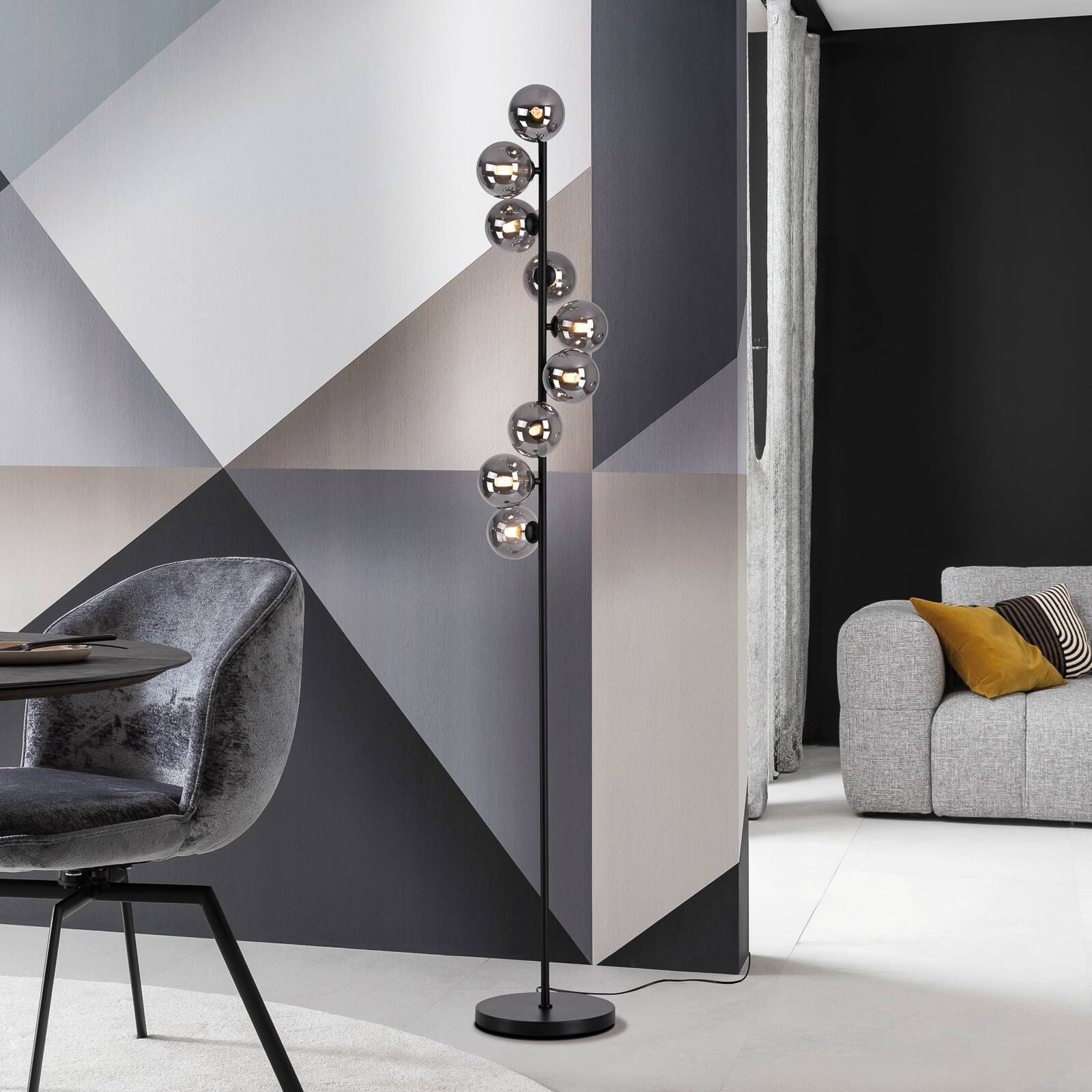 Schöner Wohnen stojacia lampa Dubai, dymové sklo, 9-pl., G9