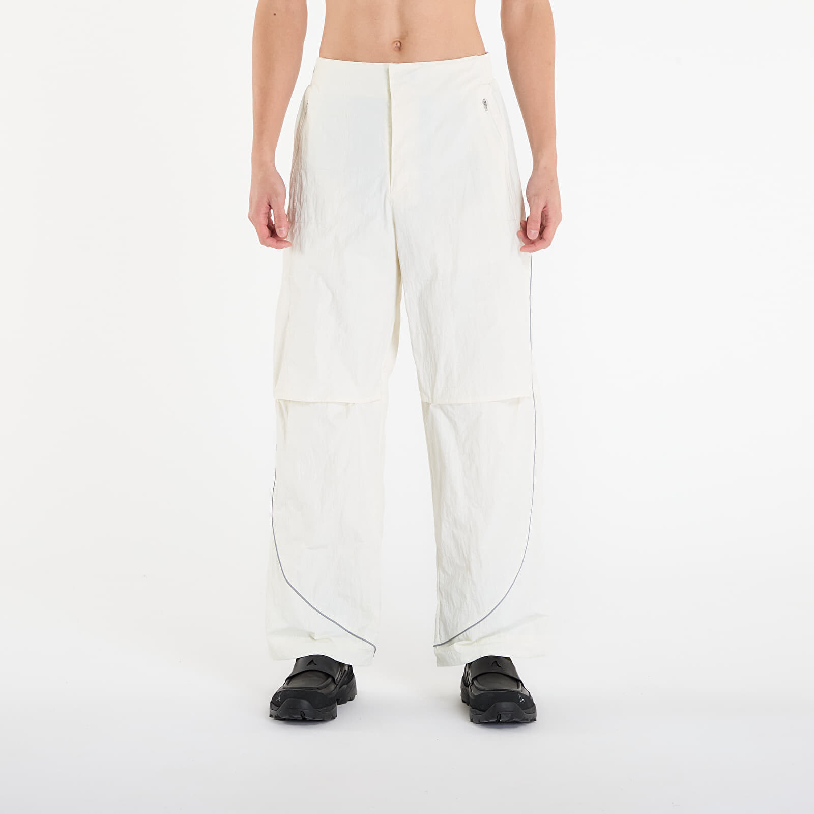 Kalhoty adidas Airdrome Shield Pant UNISEX Off White S